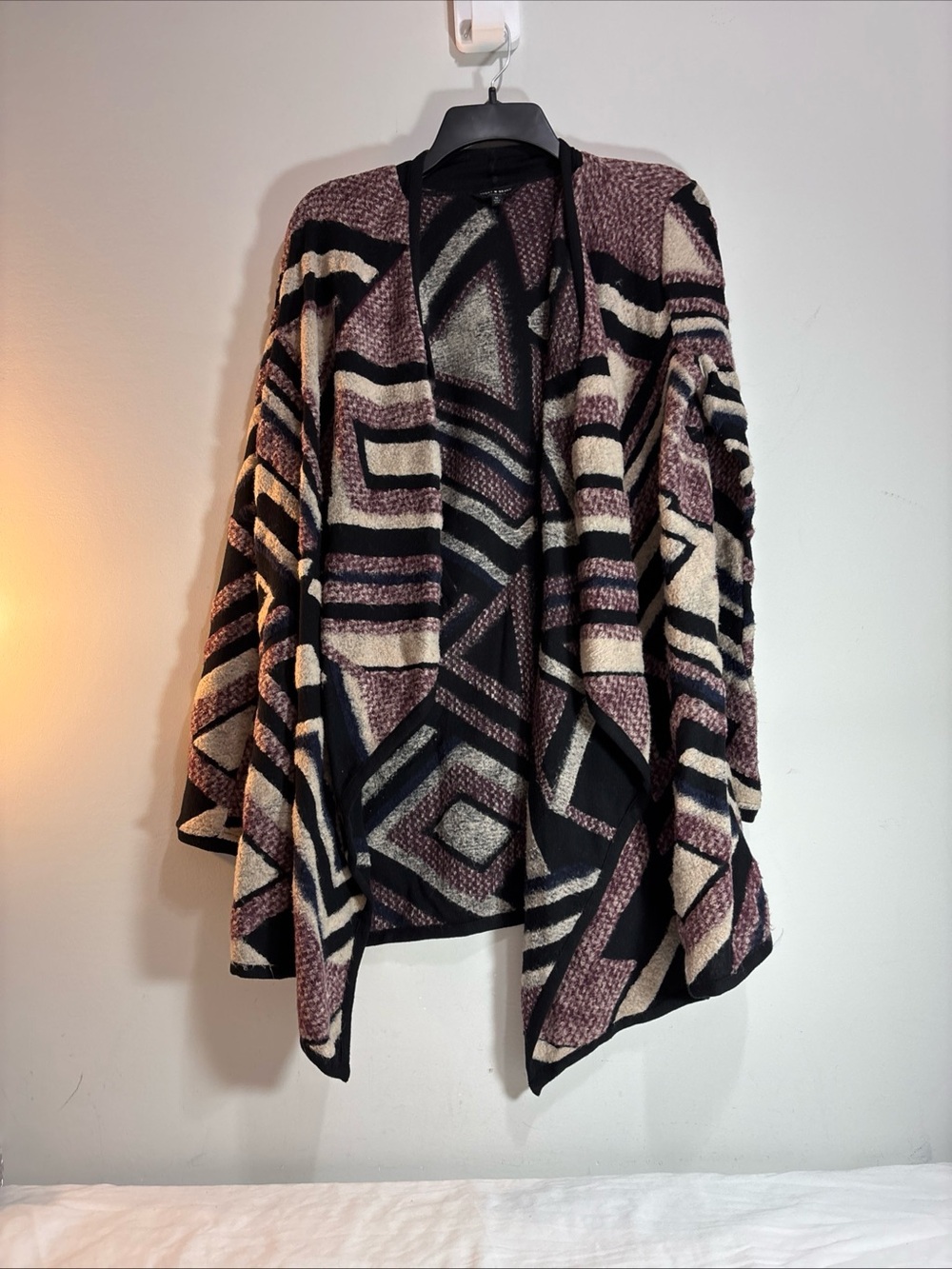 LuckyGeometric Pattern Open-Front Women's Sweater Cardigan - Black, Cream  1204